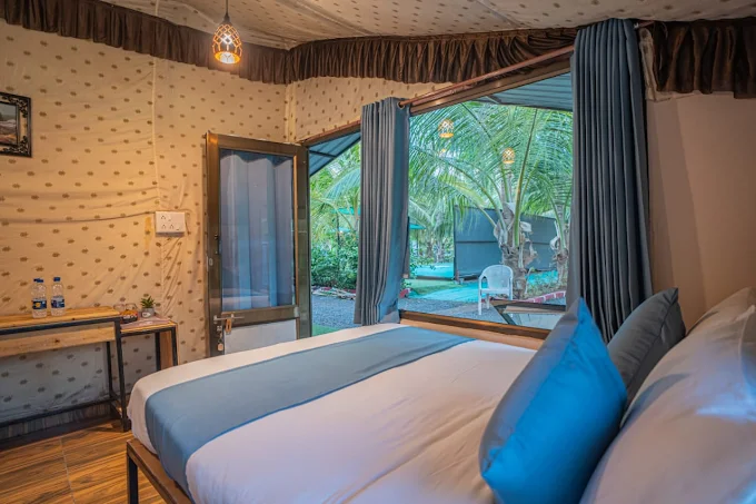 DELUXE VILLAGE COTTAGE