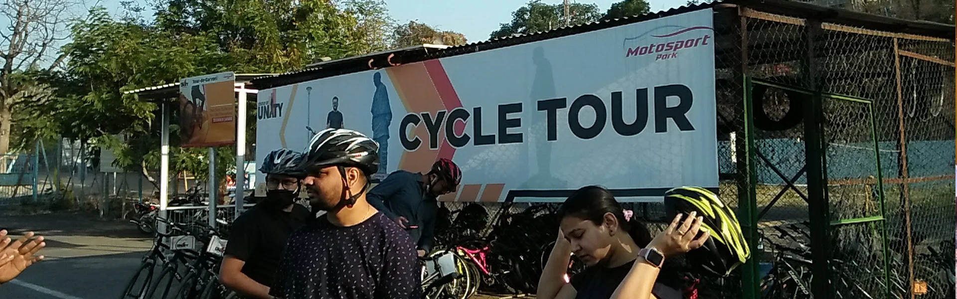 Khalwani Couple Cycling Gallery 4