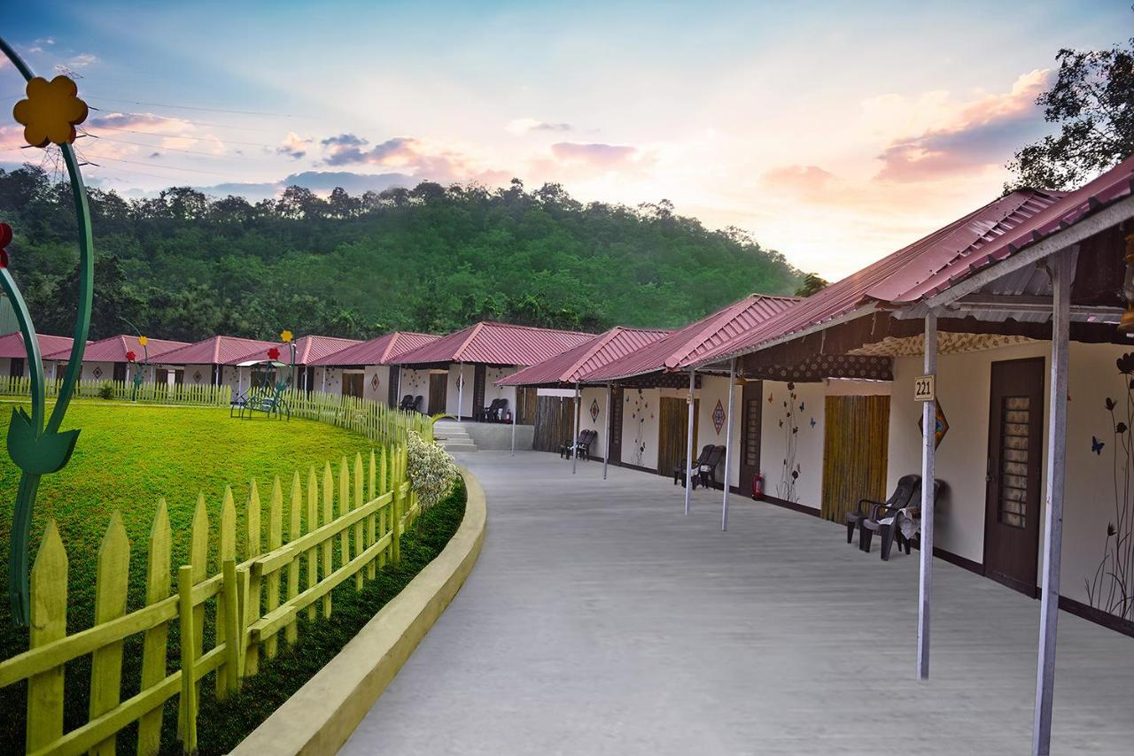 NARMADA TENT CITY-2 || 2NIGHT - 3DAY'S || STAY + BREAKFAST, DINNER + SOU TICKETS + E - RICKSHAW